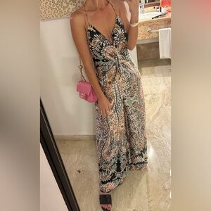 *BRAND NEW BOUTIQUE JUMPSUIT* SIZE SMALL